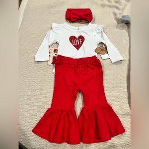 NWT 3 piece Valentine’s Outfit for Baby